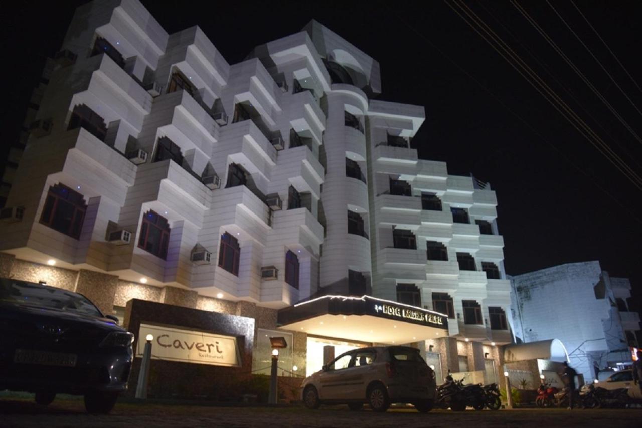 Hotel Krishna Palace, Ayodhya المظهر الخارجي الصورة